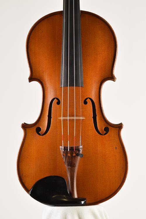 Thomas Craig violin front