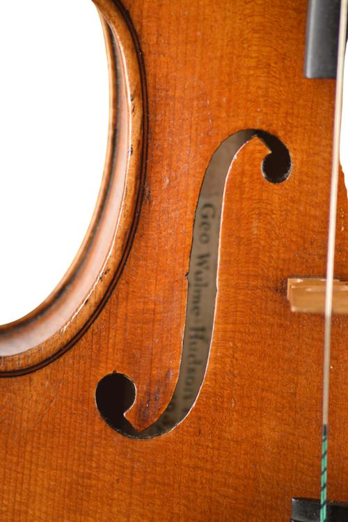 George Wulme Hudson 1937 viola label
